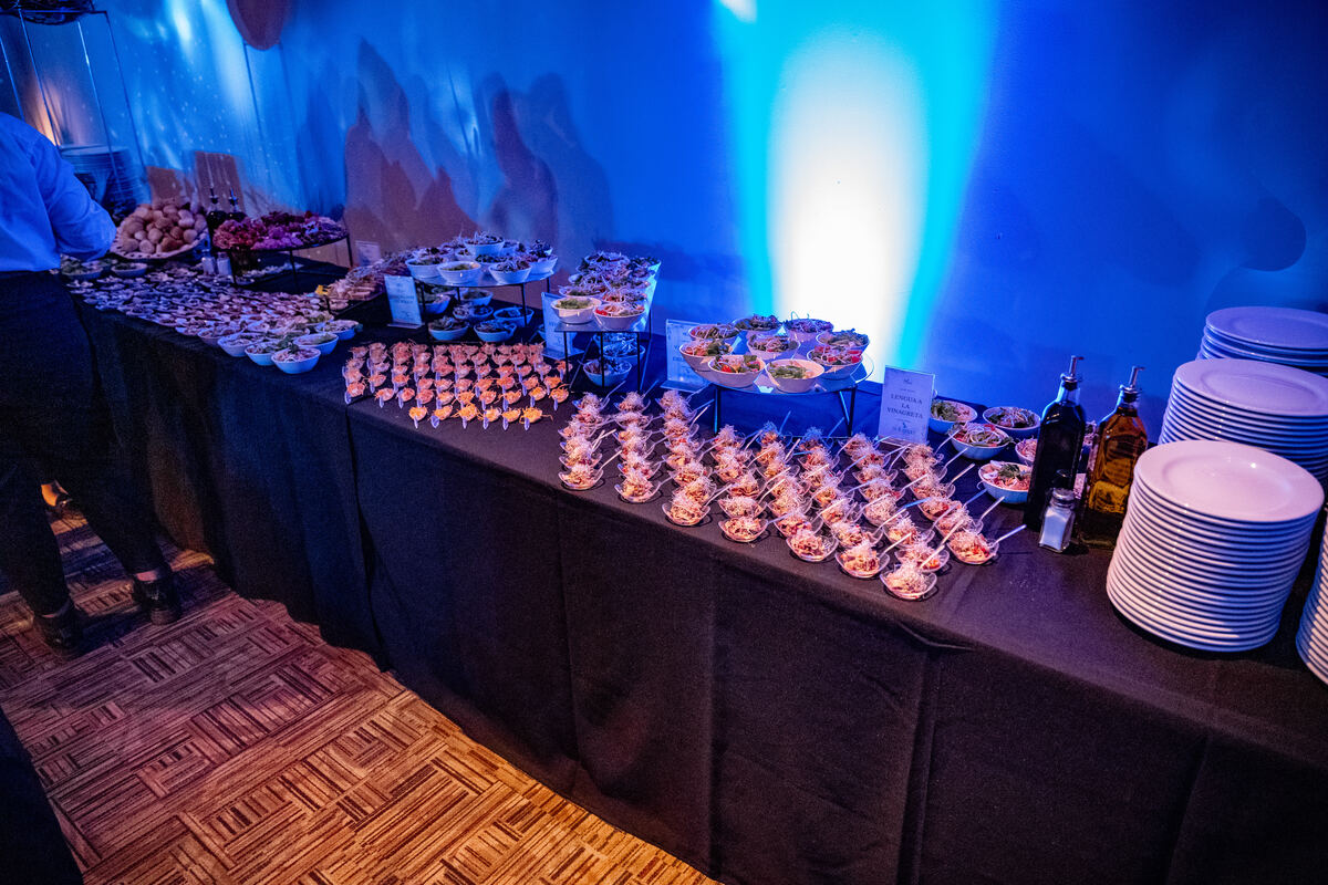 Mesa de postres · Noche de los Clásicos